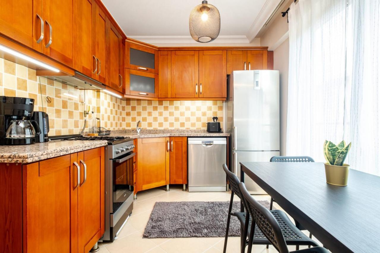 Comfy Flat Near Popular Attractions In Sisli Lejlighed Istanbul Eksteriør billede